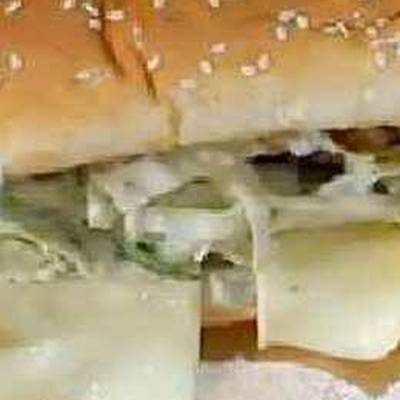  ساندويش كرسبى حار 