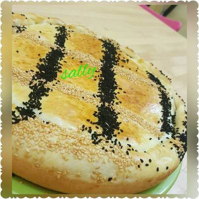  الفطيرة التركية بحشوة الدجاج 