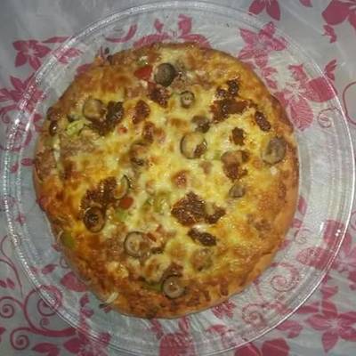  طريقه عمل بيتزا بالطاسه جميله جدا 