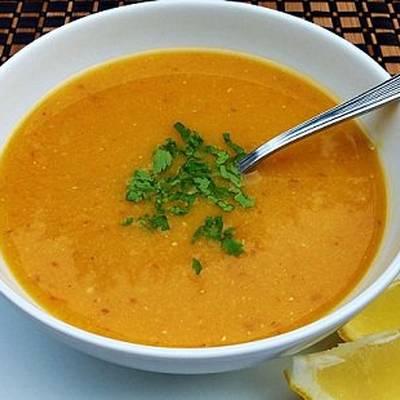  طريقة عمل شوربة عدس مصرية 