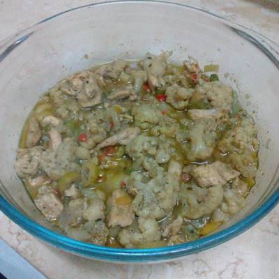  قرنبيط بالفراخ 