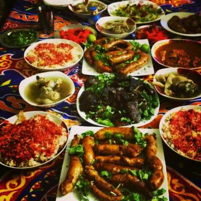  أكلة المذبح ممبار كرشة وفشة وطحال وكوارع فتة بالخل والثوم 