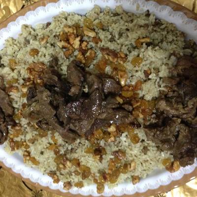  طبق ارز مع لحمه مسحبه روووعه 