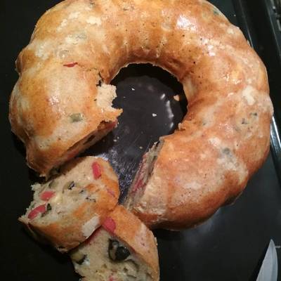  كيكة سوسيس بالجبنة ✌ 