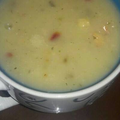  شوربه الخضار الكريميه 