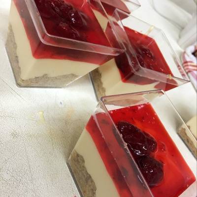  تشيزكيك بالفراولة 