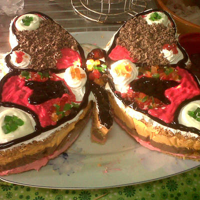  تورتة آيس كريم شكل فراشة 