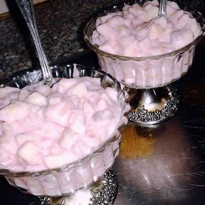  الخشاف بالزبادي بنكهة الفراولة 