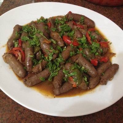  سجق بالبصل والفلفل 