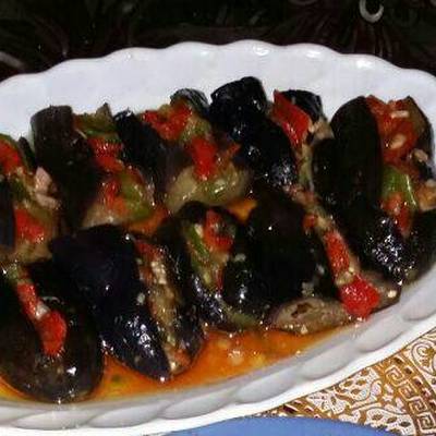  باذنجان مقلي بحشوة الفلفل الالوان حار 