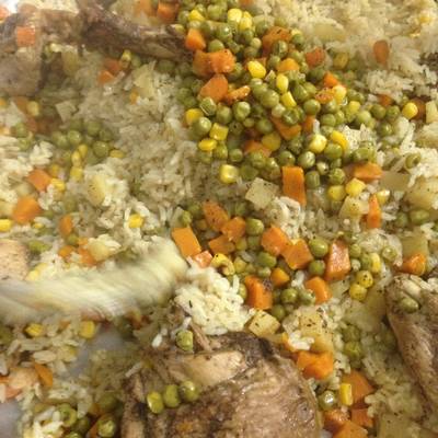  مقلوبة البازيلا والجزر مع الدجاج (اوزي)رووووعه 