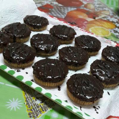  ميني تارت بالشكلاطه بدون فرن 