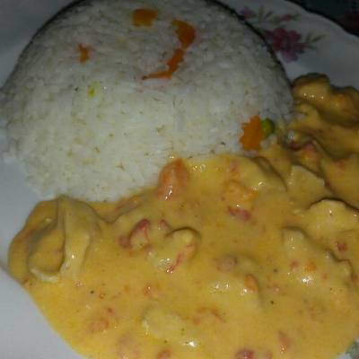  صدور دجاج بالجزر والفلفل الاحمر 