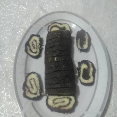  رول شيكولاته وجوز هند 