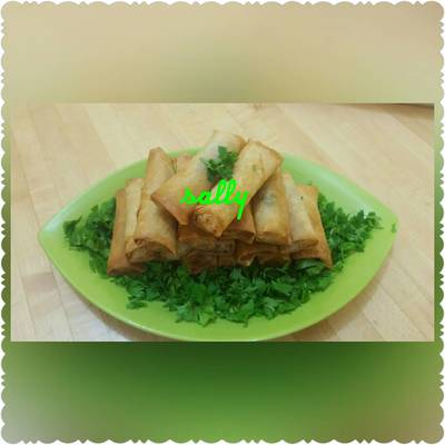  سبرينج رول بحشوة اللحم 