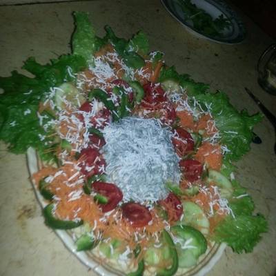  سلطه مشكل مع الزبادي 