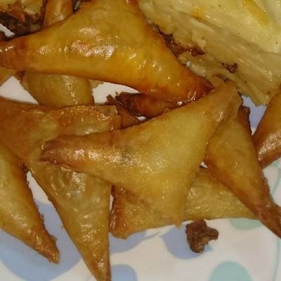  سمبوسة بالجبن 