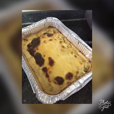  شاورما الدجاج بالصلصة البيضا 