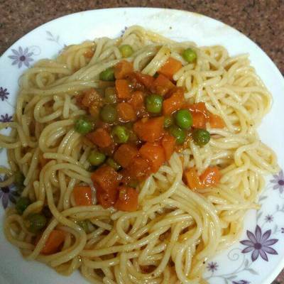  مكرونه بالخضار 