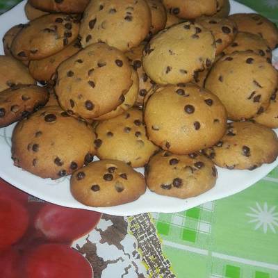  كوكيز بالشوكولاته هش ولذيذ 