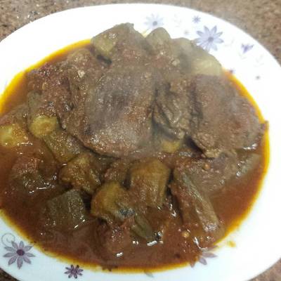  طبيخ بامية باللحمة 