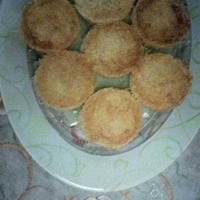  كب كيك الكنافة بالقشطة 