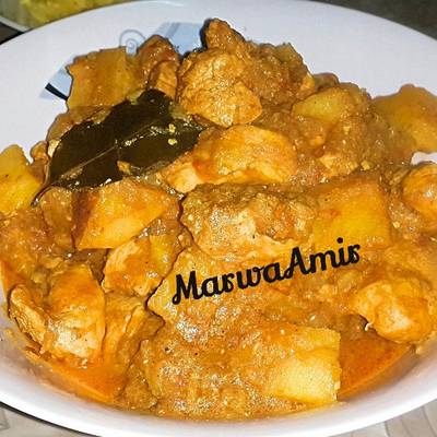  كاري دجاج بالبطاطس 