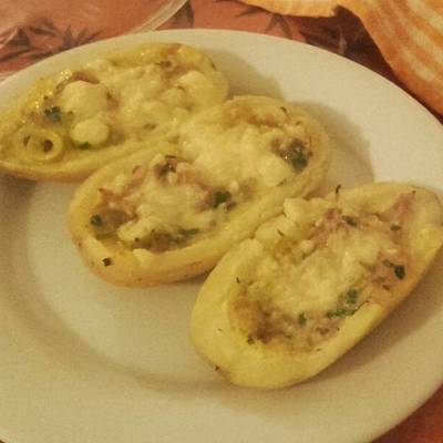  بطاطس معمرة بالبيض 