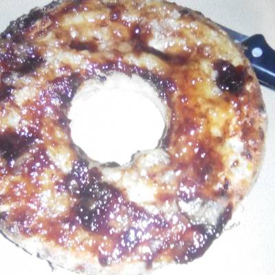  كيك بطعم الموز والفريز 