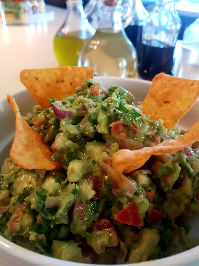  سلطه الافوكادوا مع الناتشوز 