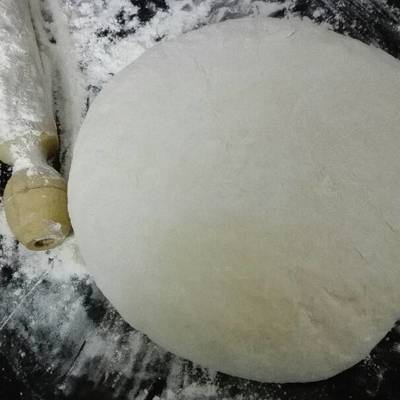  عجينة البيتزا (العشر دقائق) 