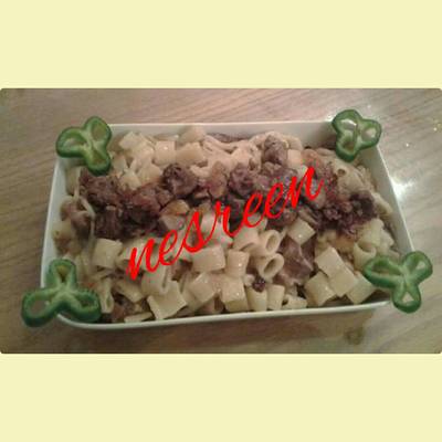  مكرونه بالكبد والقوانص 