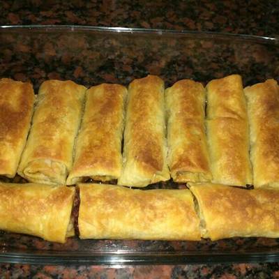  رقاق بالسجق 