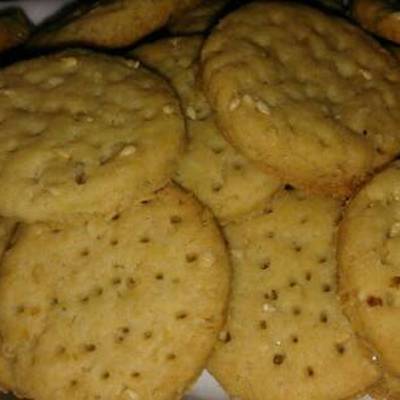  بسكوت مالح بالجبنه 