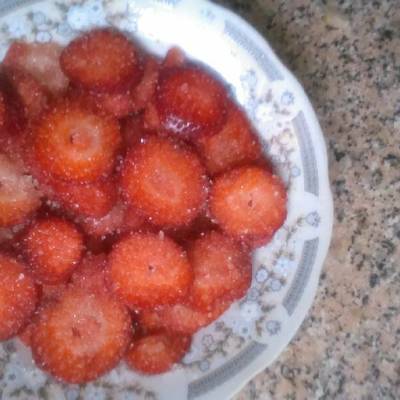  فراوله بالسكر 