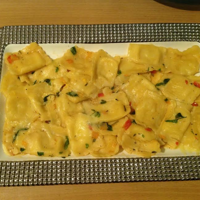  رافيولي بصوص الجبن 