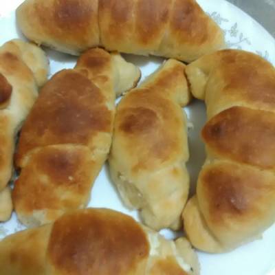  كرواسون بالجبنة والشيكولاتة 