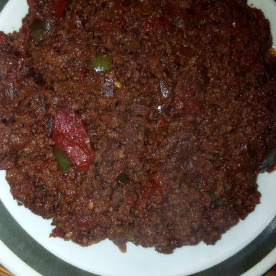  اللحمة المفرومة بالصلصة 