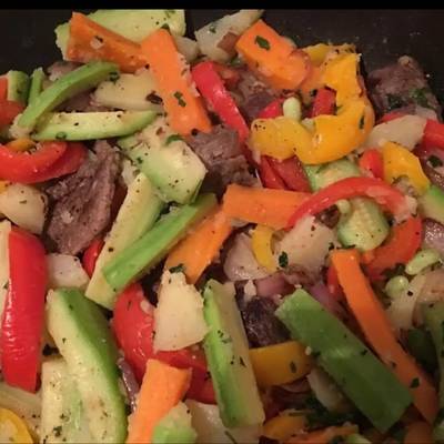  لحم مع خضار 