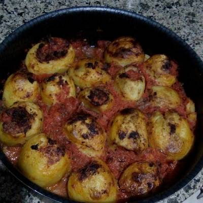  صينيه بطاطس محشيه باللحمه المفرومة 