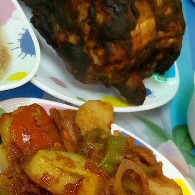  الفراخ المشويه وصينيه البطاطس 