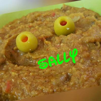  فول بالطماطم والثوم 