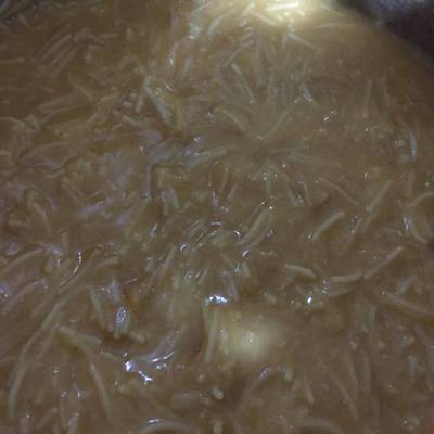  شوربة العدس (بالشعريه) 