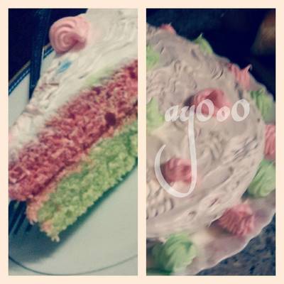  تورتة طبقات ملونه 