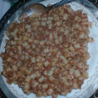  مكرونة باللحمة المفرومة 