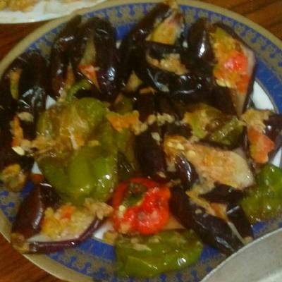  مخلل الباذنجان والفلفل 